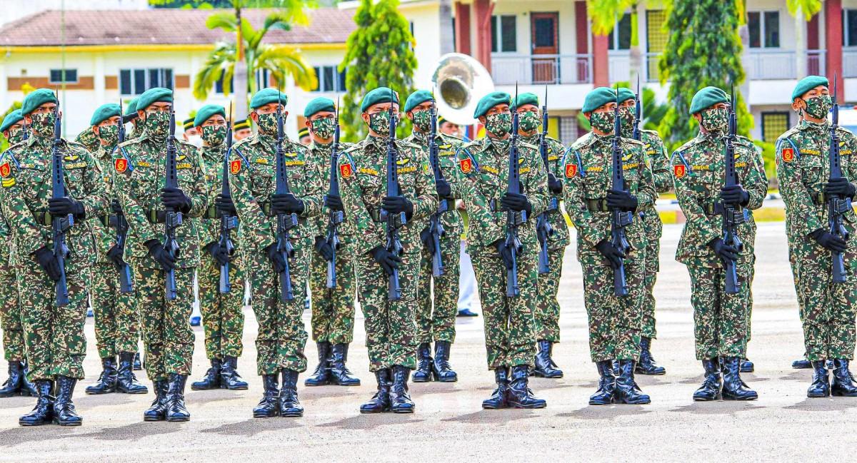 PTD Di Anugerah Beret Hijau Kehormat u2013 Berita Tentera Darat Malaysia